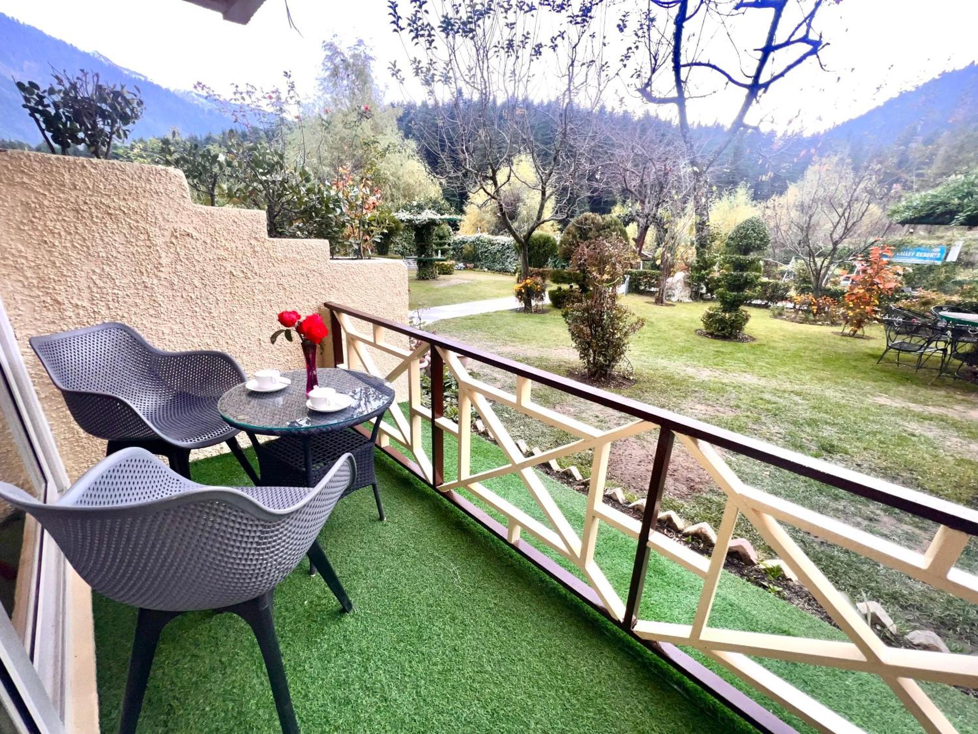 Snow Valley Resorts & Spa Manali Εξωτερικό φωτογραφία